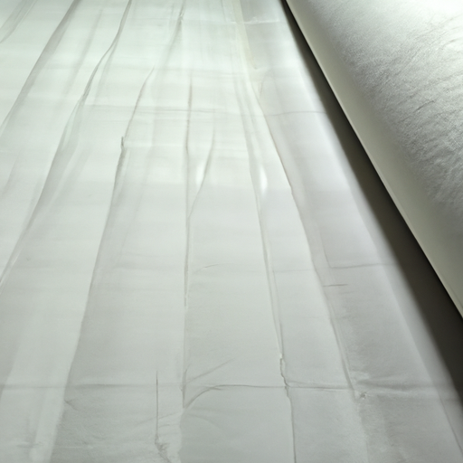 Polyester reinforced shed surface felt, white self-adhesive felt roll, processed by a Chinese factory,